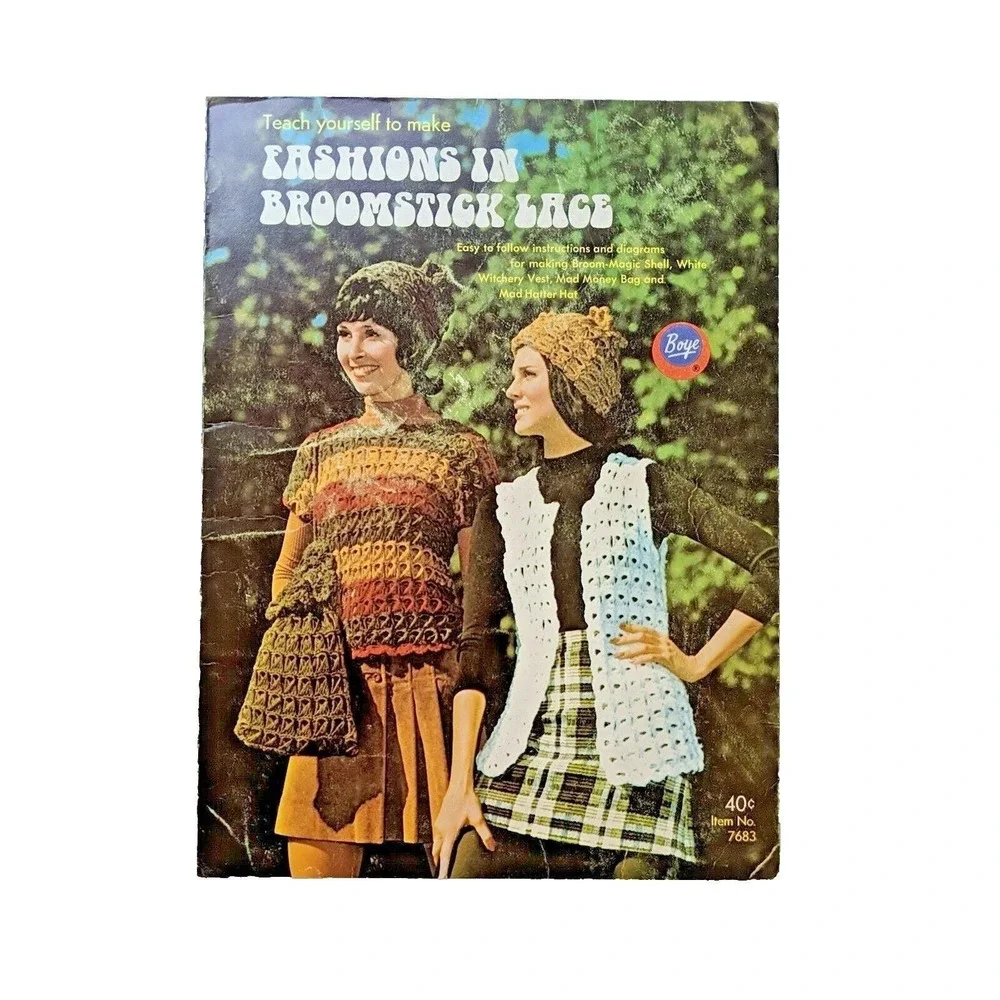 VTG Teach Yourself to Make FASHIONS IN BROOMSTICK LACE Pattern Leaflet #7683